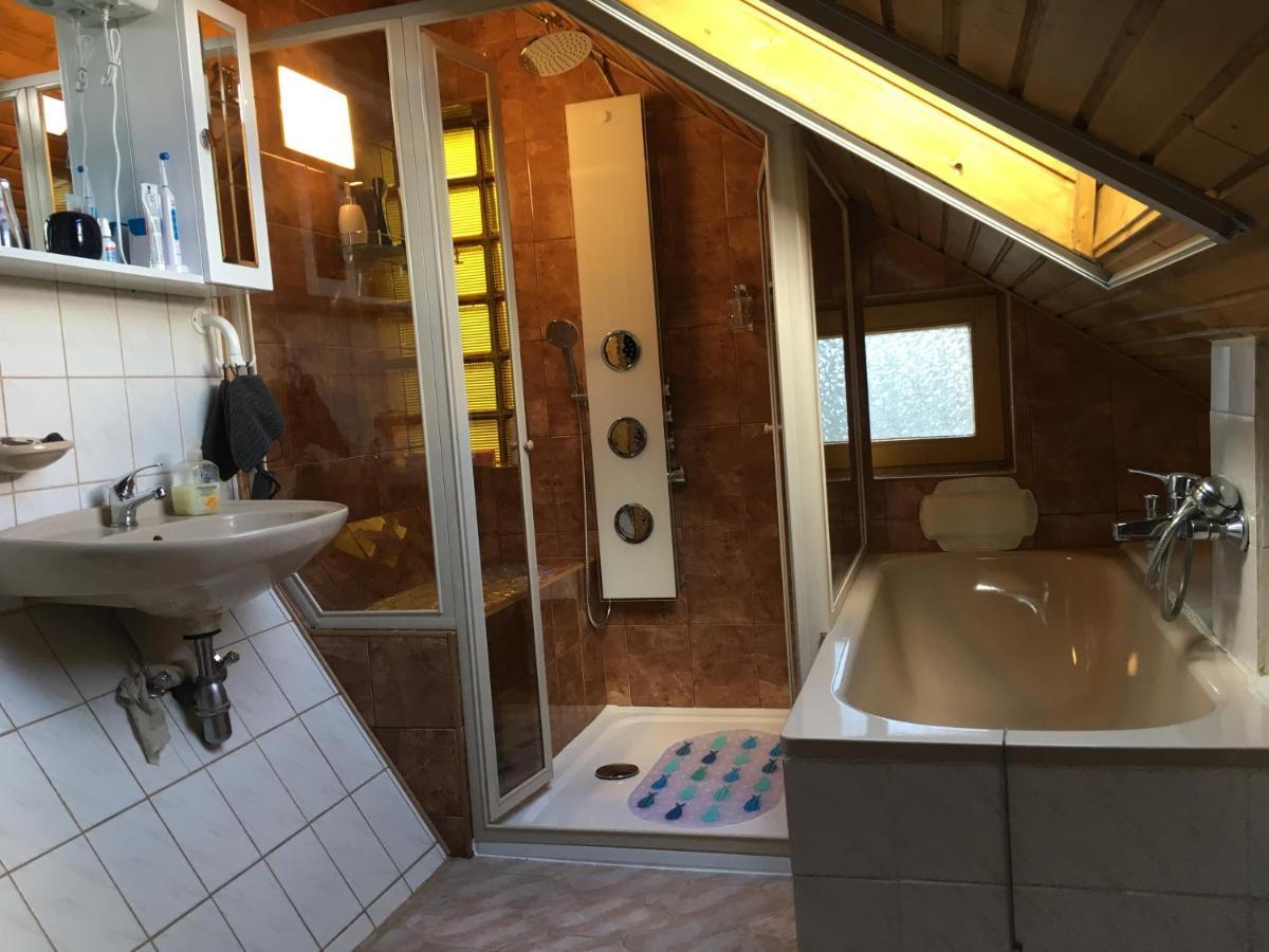 Aktiv Pihenes Apartman Révfülöp Екстериор снимка